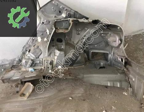 Toyata corolla Arka çamurluk kesme sağ