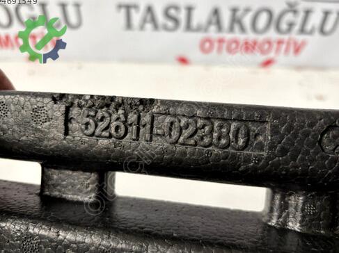 Toyota Auris Tampon Darbe Emici 5261102380 çıkma parça