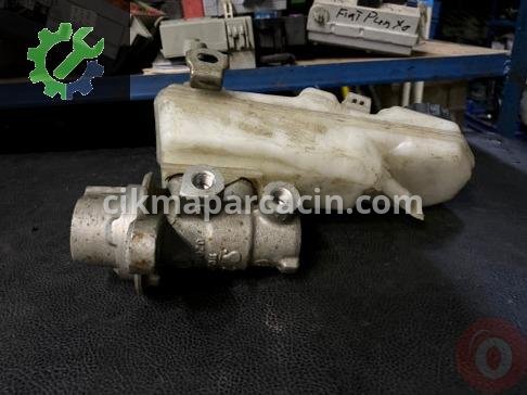 Toyota Auris Fren Ana Merkezi çıkma parça