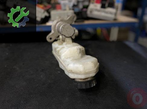Toyota Auris Fren Ana Merkezi çıkma parça
