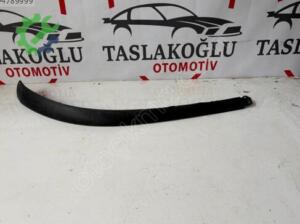 Çıkma Toyota Auris Ön Tampon 7685202110