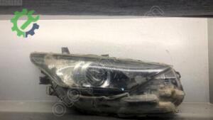 Toyota Auris 2012 Çıkma Sağ Far
