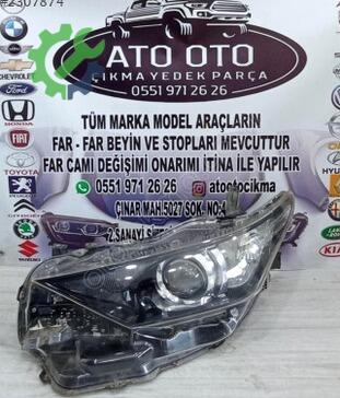 Toyota Auris Far çıkma parça