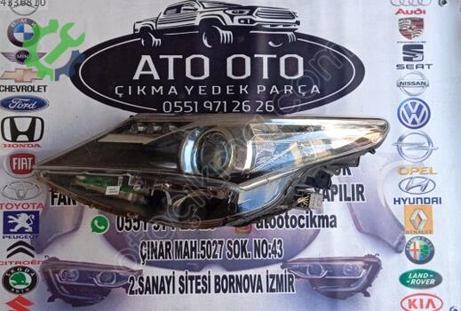 Toyota Auris Far çıkma parça