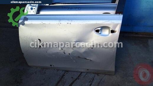 Toyota Auris Sol Ön Kapı çıkma parça