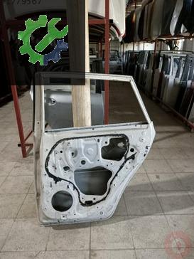 Toyota Auris Sağ Arka Kapı 2013-2018 çıkma parça