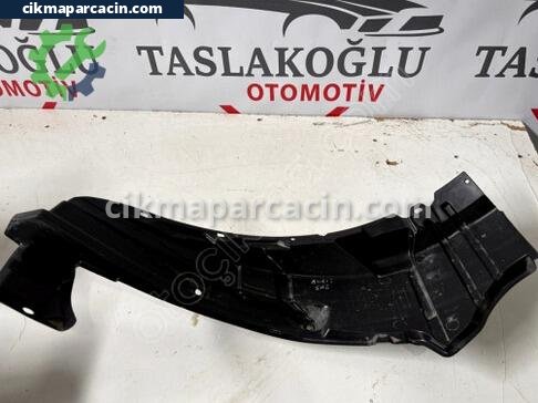 Toyota Auris Davlumbaz çıkma parça