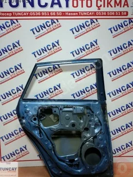 Toyota Auris Sol Arka Kapı 2013-2018 çıkma parça