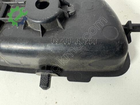 Toyota Auris Açma Kolu 692060D280 çıkma parça