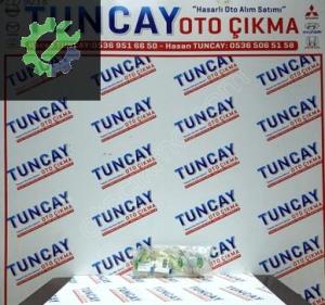 TOYOTA AURİS SOL KAPUT MENTEŞESİ 2006-2010 ÇIKMA PARÇA