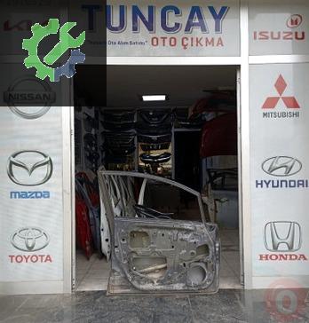 Toyota Auris Sol Ön Kapı 2007-2012 çıkma parça