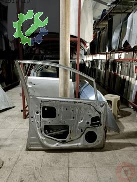 Toyota Auris Sol Ön Kapı 2007-2012 çıkma parça