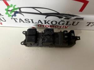 Sol Ön Kapı Toyota Auris 2013-2015 Çıkma