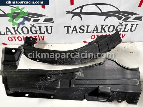 Toyota Auris Davlumbaz çıkma parça