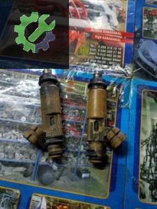 Toyota avensis, cammry, raw4 2.0 motor 2 adet enjeksiyon çıkma