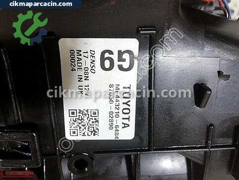 Toyota Avensis Kalorifer çıkma parça