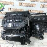 TOYOTA AVENSİS KALORİFER KAZANI VE MOTORU (UFAK KIRIK MEVCUT