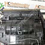 TOYOTA AVENSİS KALORİFER KAZANI VE MOTORU (UFAK KIRIK MEVCUT