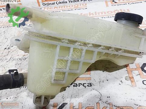 Toyota Avensis çıkma parça