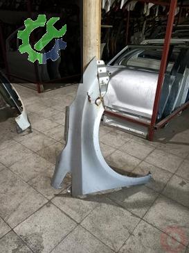 Toyota Avensis Çamurluk çıkma parça