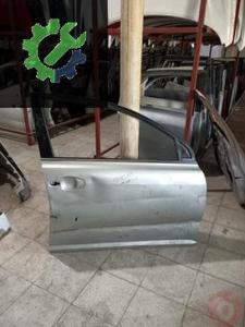 TOYOTA AVENSİS SAĞ ÖN KAPI 2002-2008