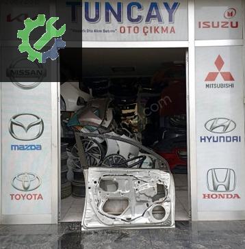Toyota Avensis Sol Ön Kapı 2002-2008 çıkma parça