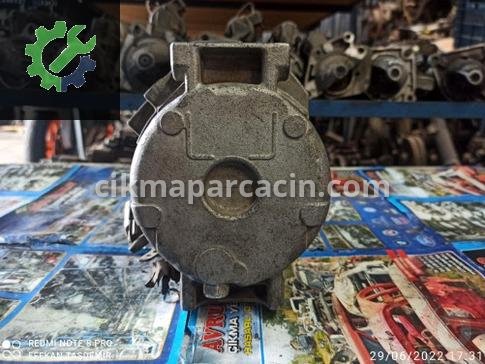 Toyota Avensis Klima Kompresörü 447220 çıkma parça