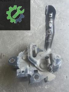 Toyota corolla 07-12 model çıkma kaput kilidi