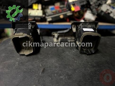 Toyota Corolla Havalandırma Izgaraları çıkma parça