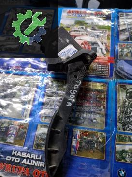 Toyota Corolla Cam Önü Izgarası 78110-02020 çıkma parça
