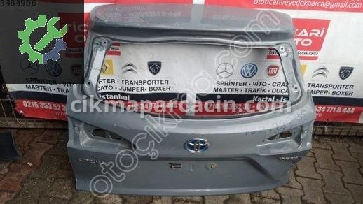 Toyota Corolla Bagaj Kapağı çıkma parça