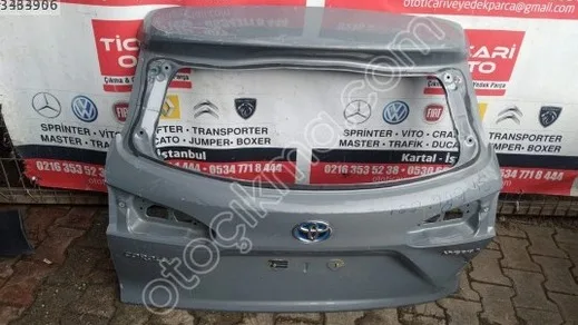 Toyota Corolla Bagaj Kapağı çıkma parça