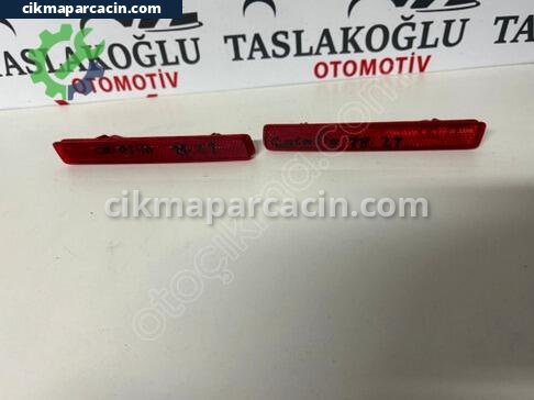 Toyota Corolla Reflektör çıkma parça