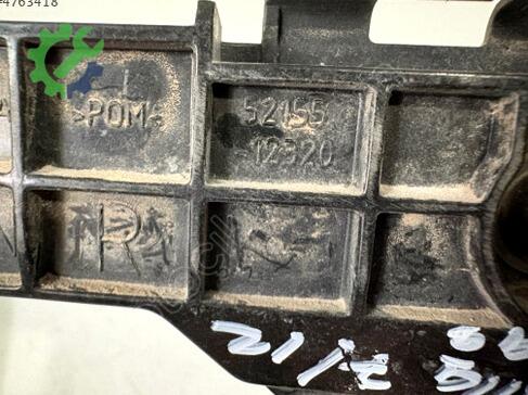 Toyota Corolla Tampon Braketi çıkma parça
