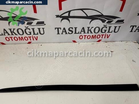 Toyota Corolla Kapı Çıtası çıkma parça
