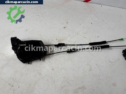 Toyota Auris Sağ Arka Kapı çıkma parça