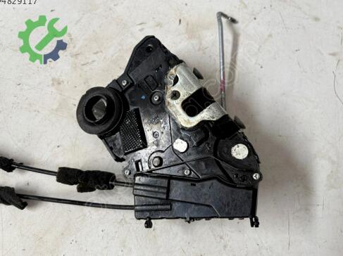 Toyota Auris Kapı Kilidi çıkma parça
