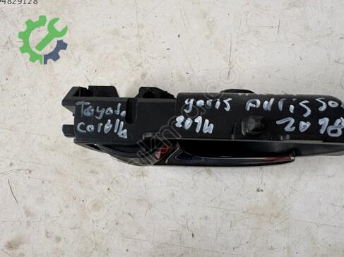 Toyota Auris Sol Ön Kapı çıkma parça