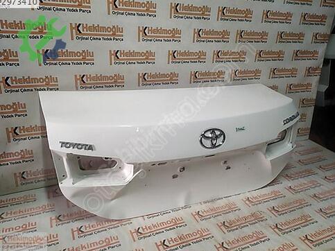 Toyota Corolla 6440102B60 çıkma parça