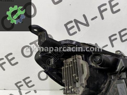 Toyota Corolla Sol Ön Far çıkma parça
