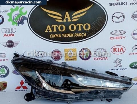 Toyota Corolla Far çıkma parça
