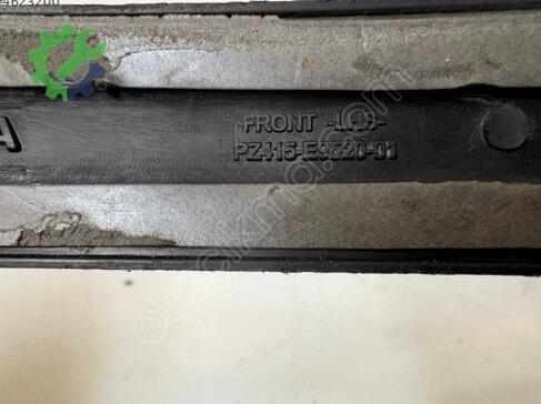 Toyota Corolla Ön Tampon PZ415E952001 çıkma parça