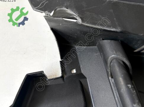 Toyota Corolla Ön Cam Izgarası 5570812330 çıkma parça
