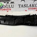 Toyota Corolla Orijinal Çıkma Ön Cam Izgarası 5570812330
