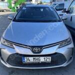 Toyota Corolla Ön Cam Çıkma