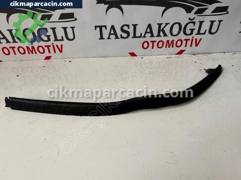 Toyota Corolla Ön Tampon çıkma parça