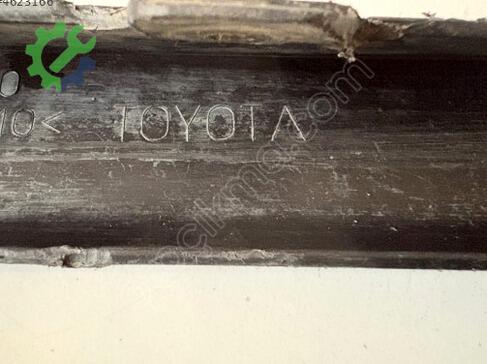 Toyota Corolla Ön Tampon 7685102080 çıkma parça