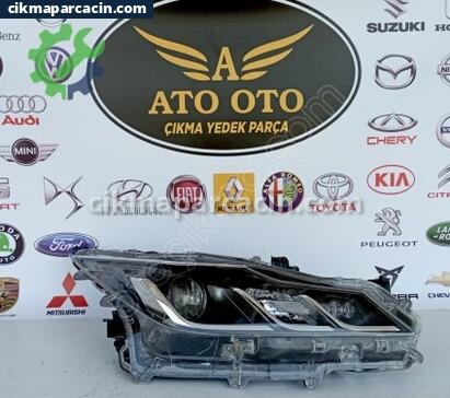 Toyota Corolla Far çıkma parça