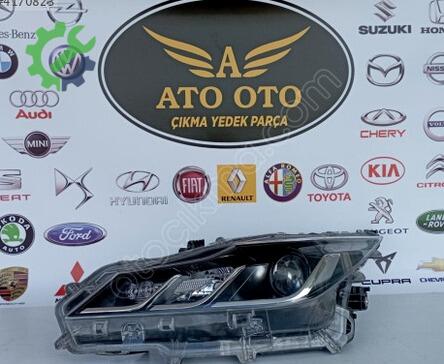 Toyota Corolla Far çıkma parça