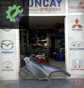 TOYOTA COROLLA SAĞ ARKA ÇAMURLUK 2002-2006